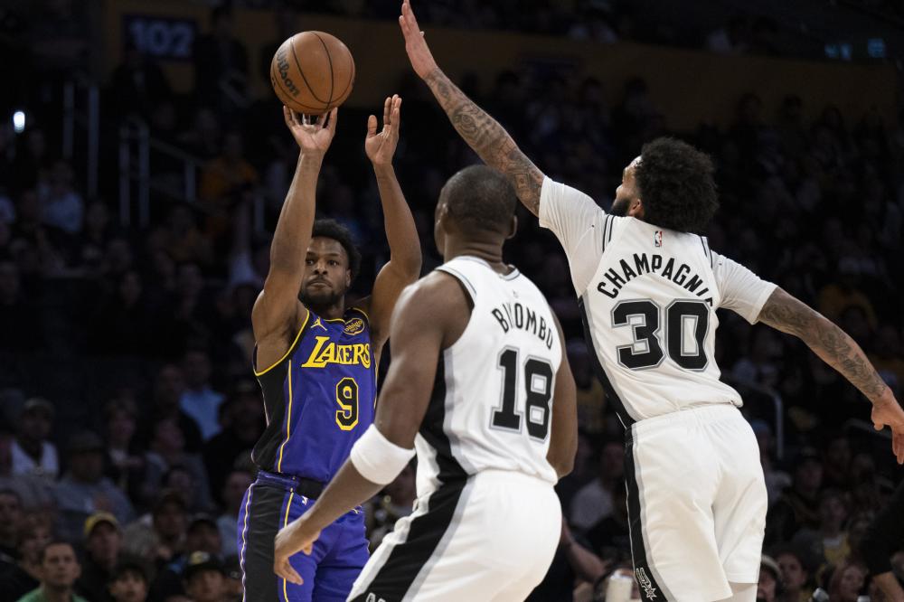 受益的群众 受益的群众